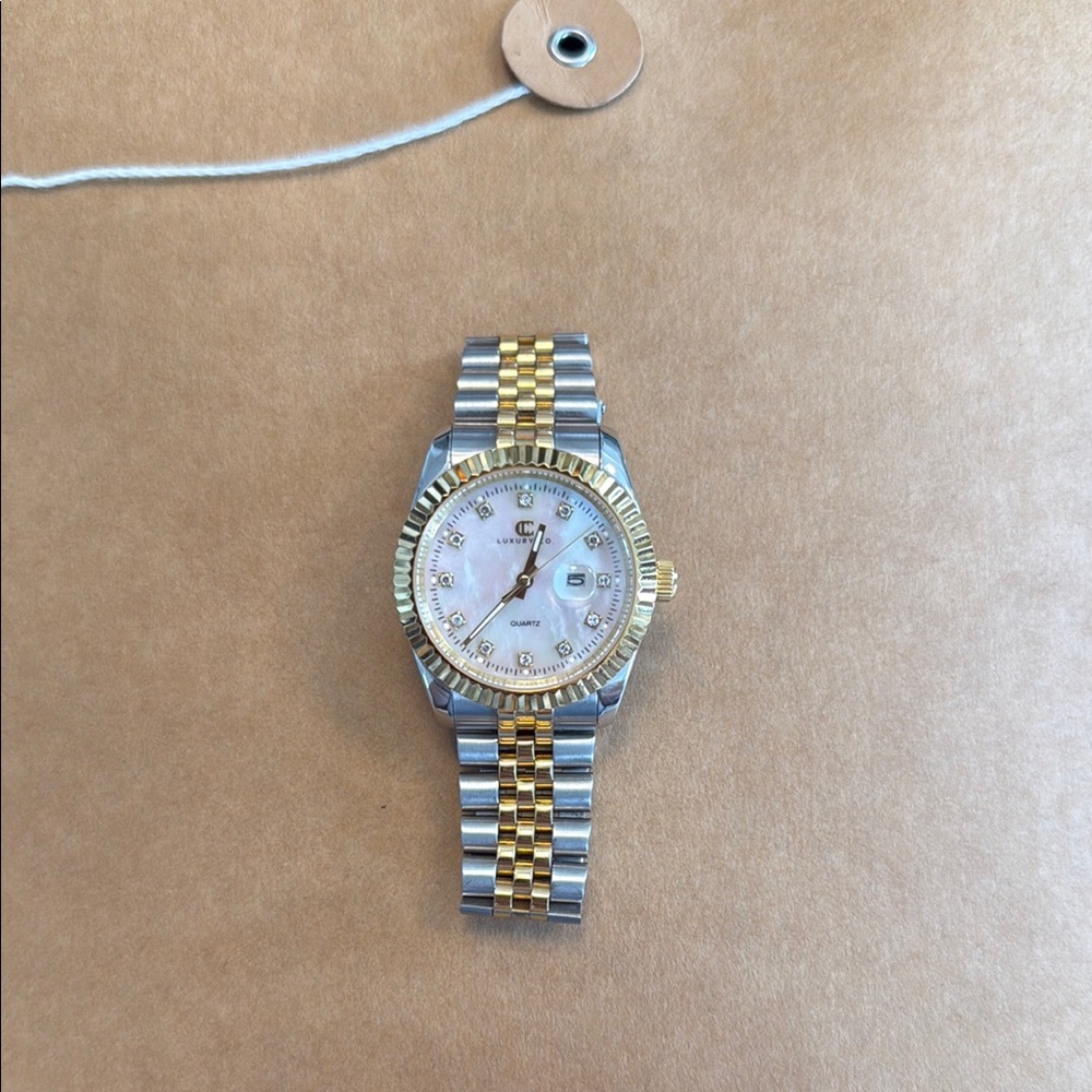 Mother of pearl, stainless steel 36mm Two-Tone Watch